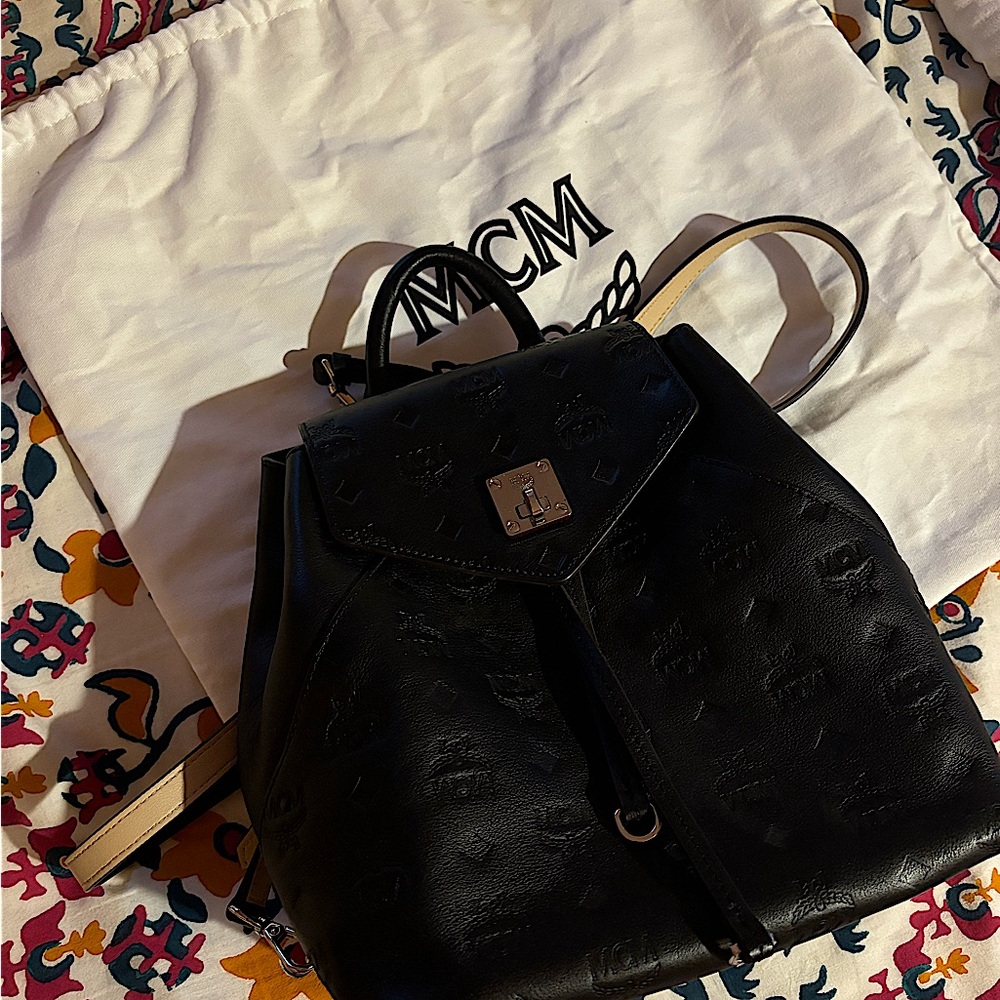 MCM Essential Visetos Small Backpack